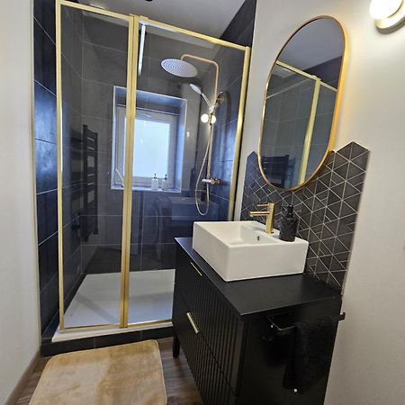 Suite Chic, Contemporaine Au Pied De La Cathedrale เวียน ภายนอก รูปภาพ