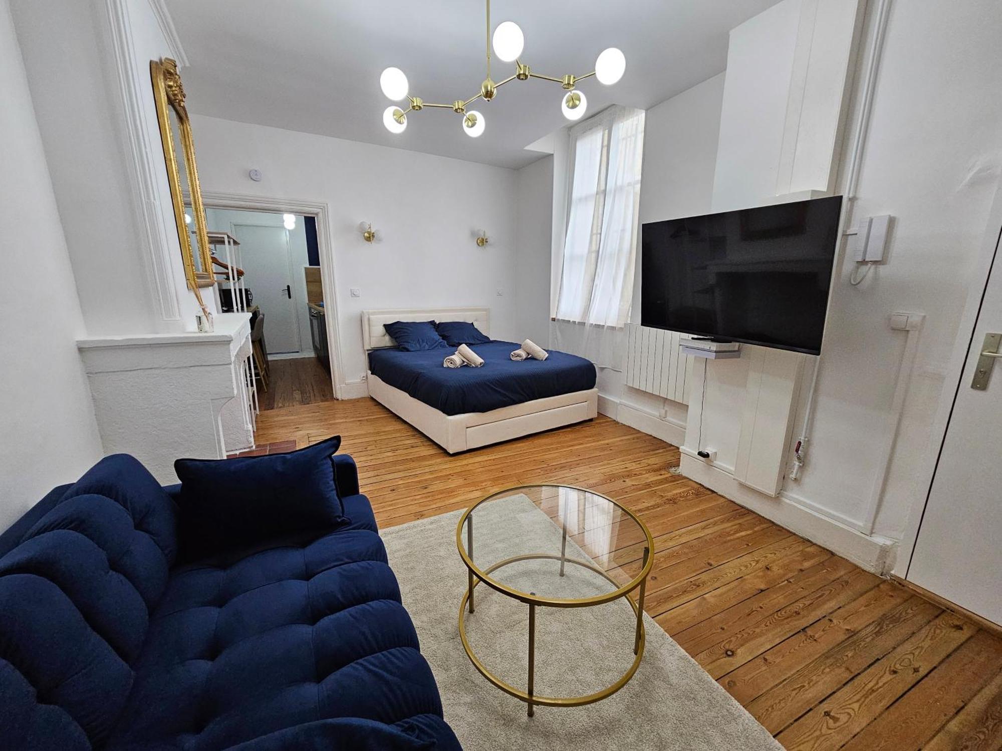 Suite Chic, Contemporaine Au Pied De La Cathedrale เวียน ภายนอก รูปภาพ
