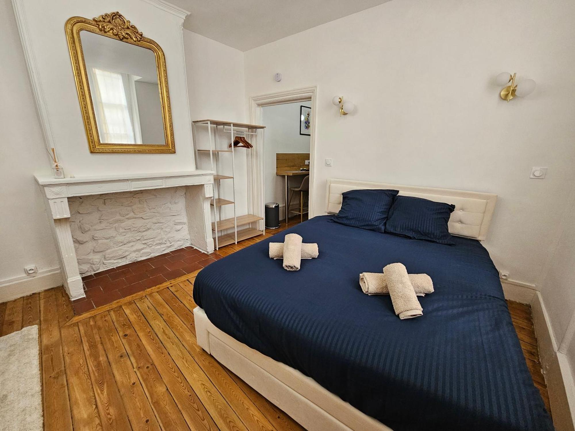 Suite Chic, Contemporaine Au Pied De La Cathedrale เวียน ภายนอก รูปภาพ